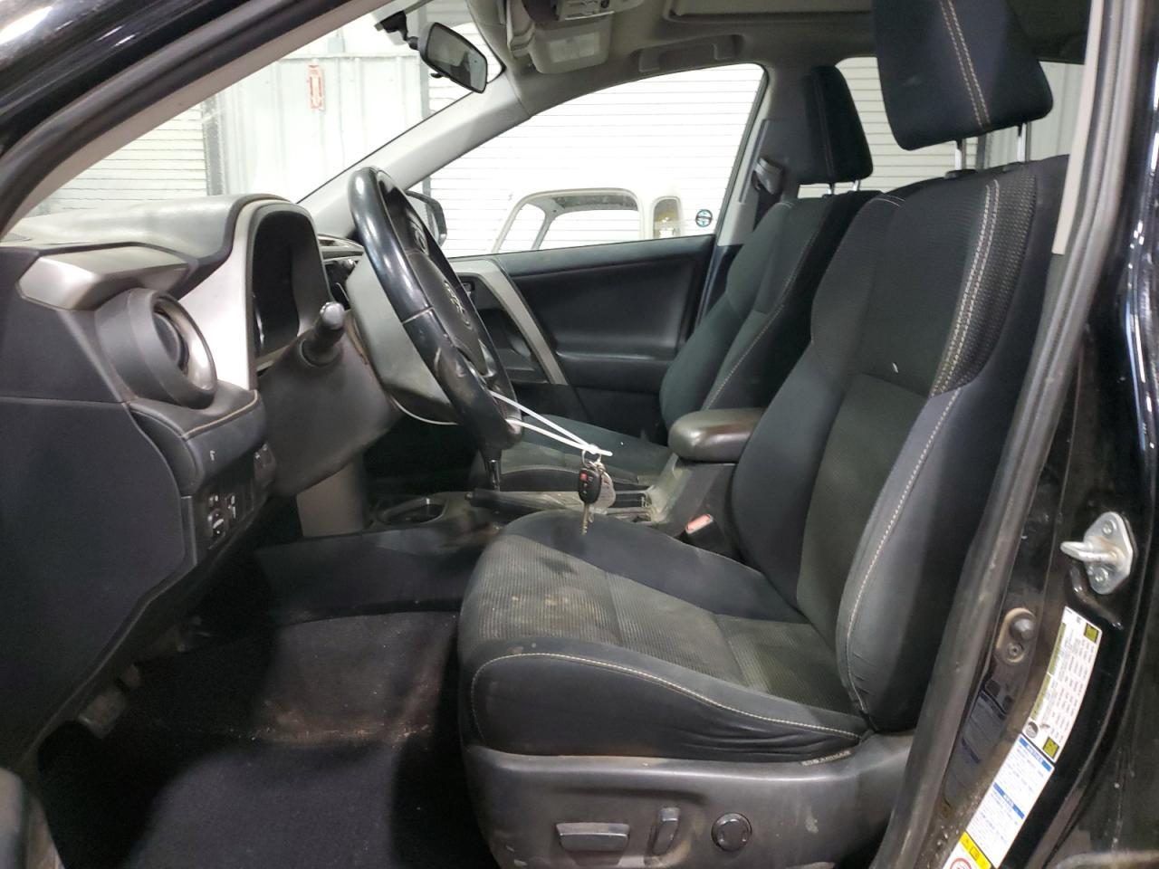 2016 TOYOTA RAV4 XLE - Фото 7