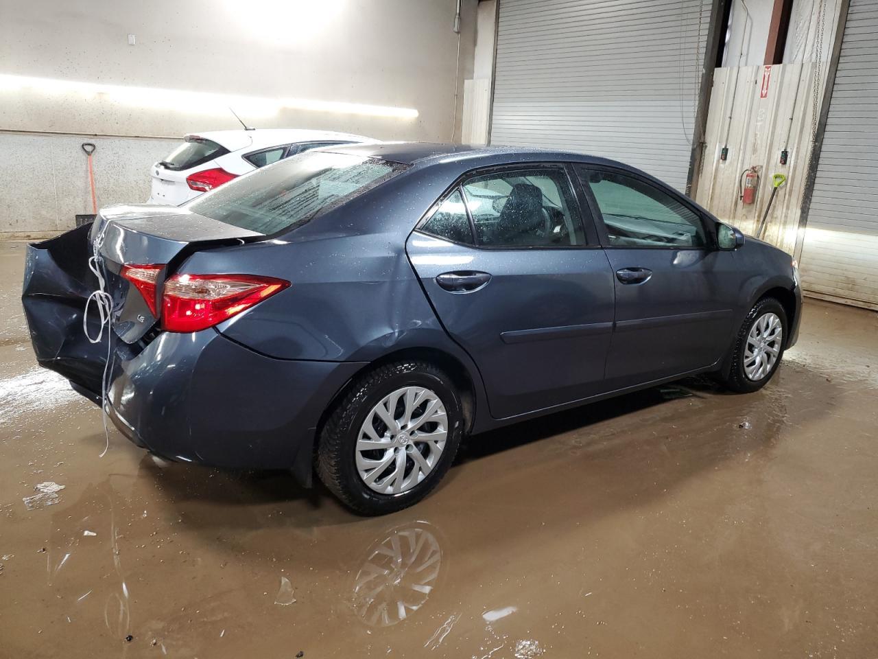 2019 TOYOTA COROLLA L - Image 3