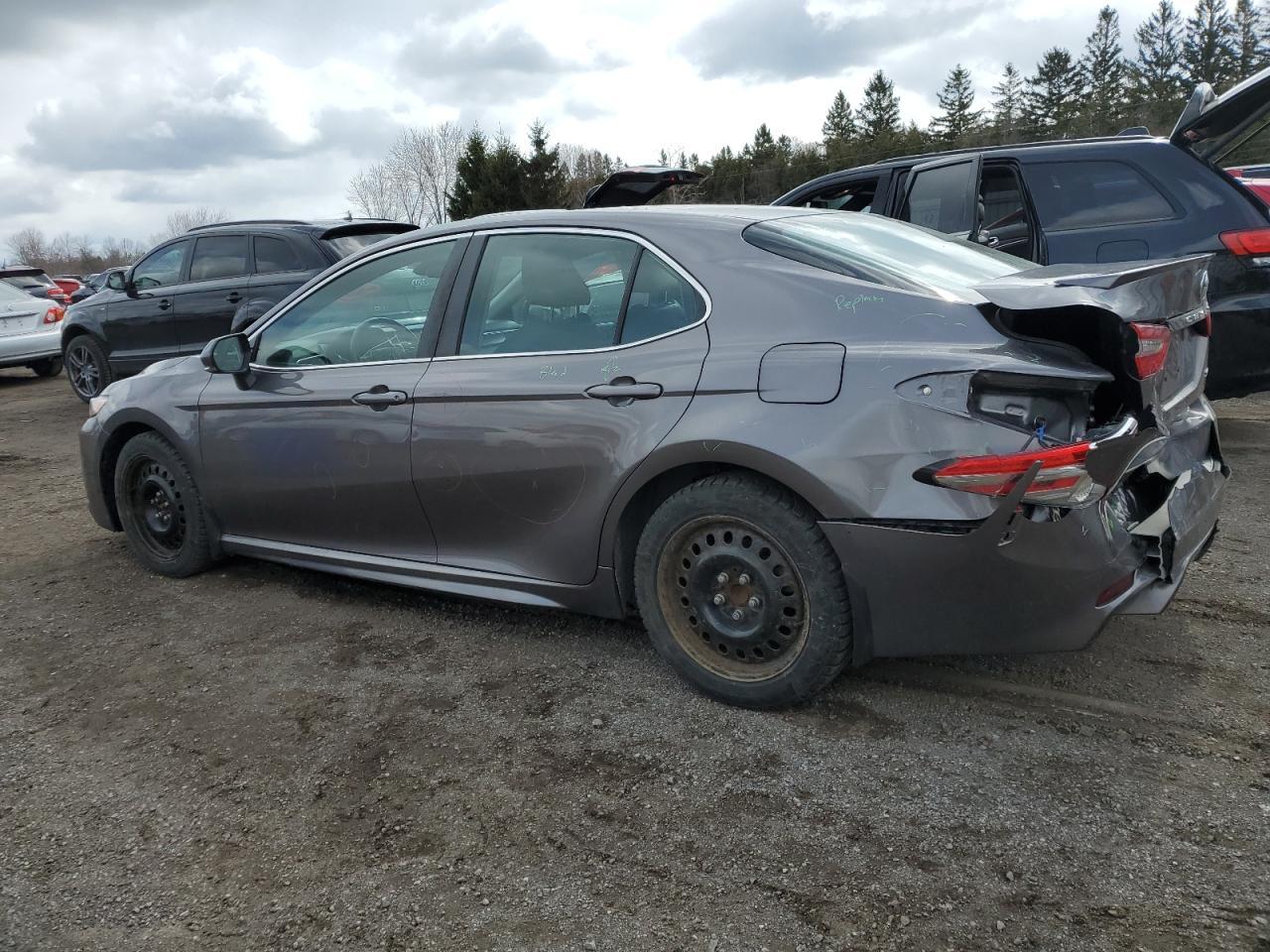 2018 TOYOTA CAMRY L - Фото 2