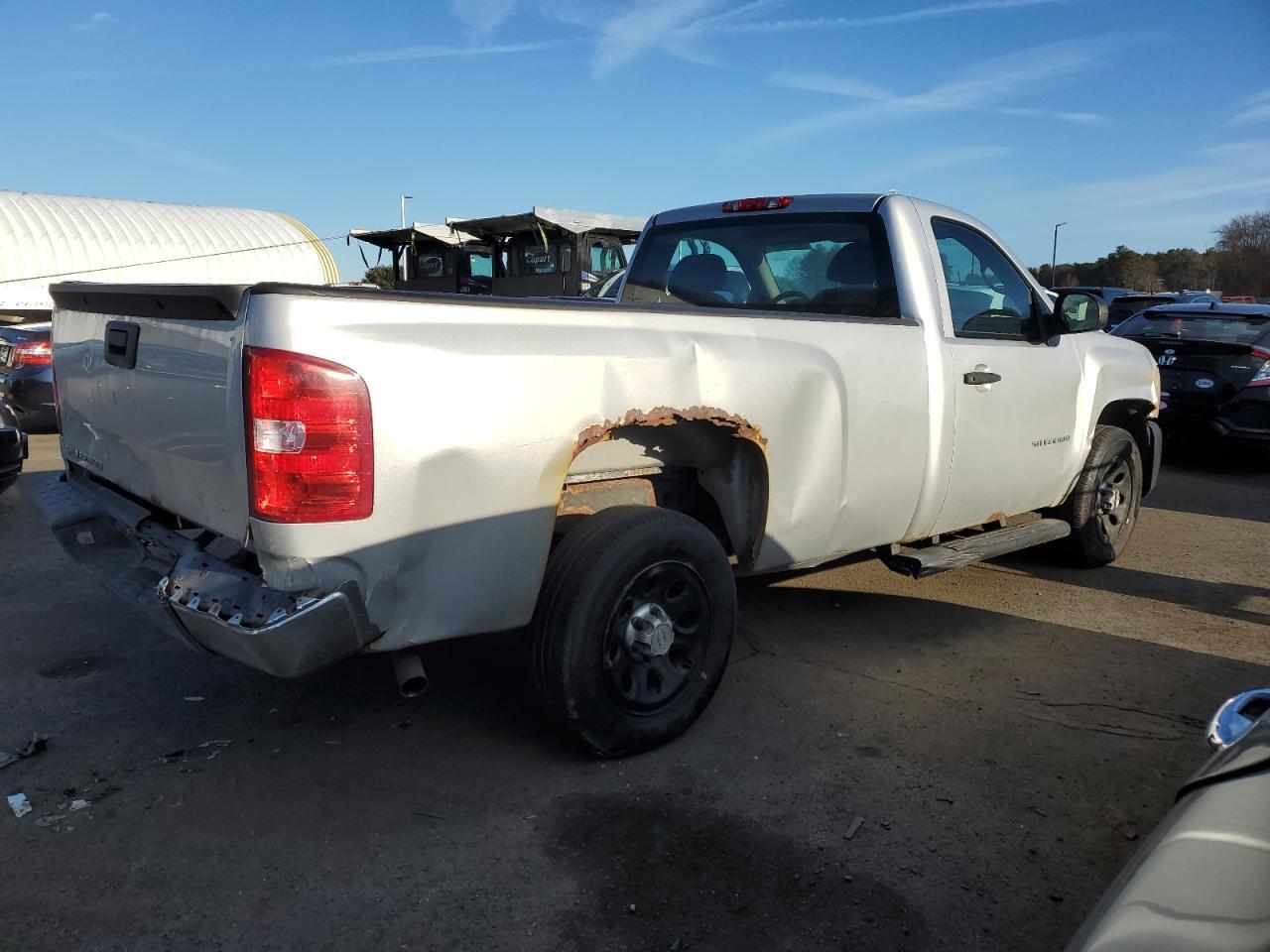2012 CHEVROLET SILVERADO - Image 3