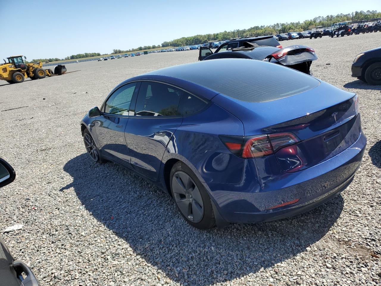 2023 TESLA MODEL 3 - Фото 2