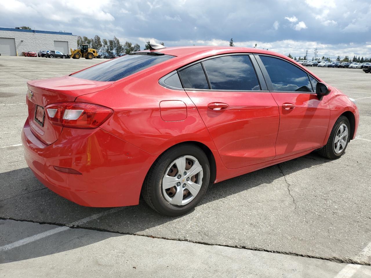 2017 CHEVROLET CRUZE LS - Image 3