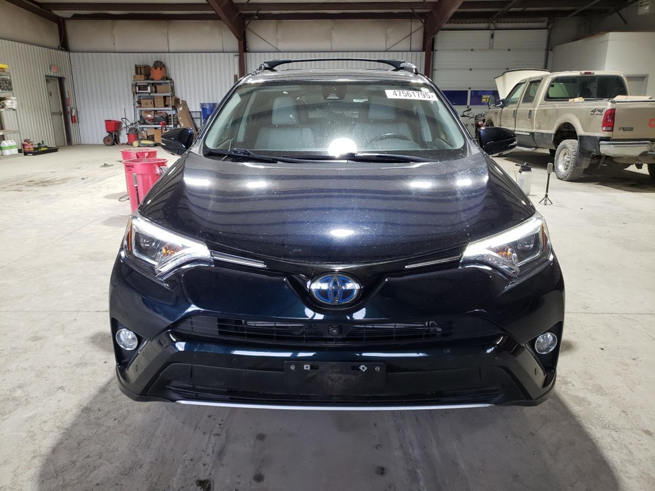 2017 TOYOTA RAV4 HV LI - Image 5