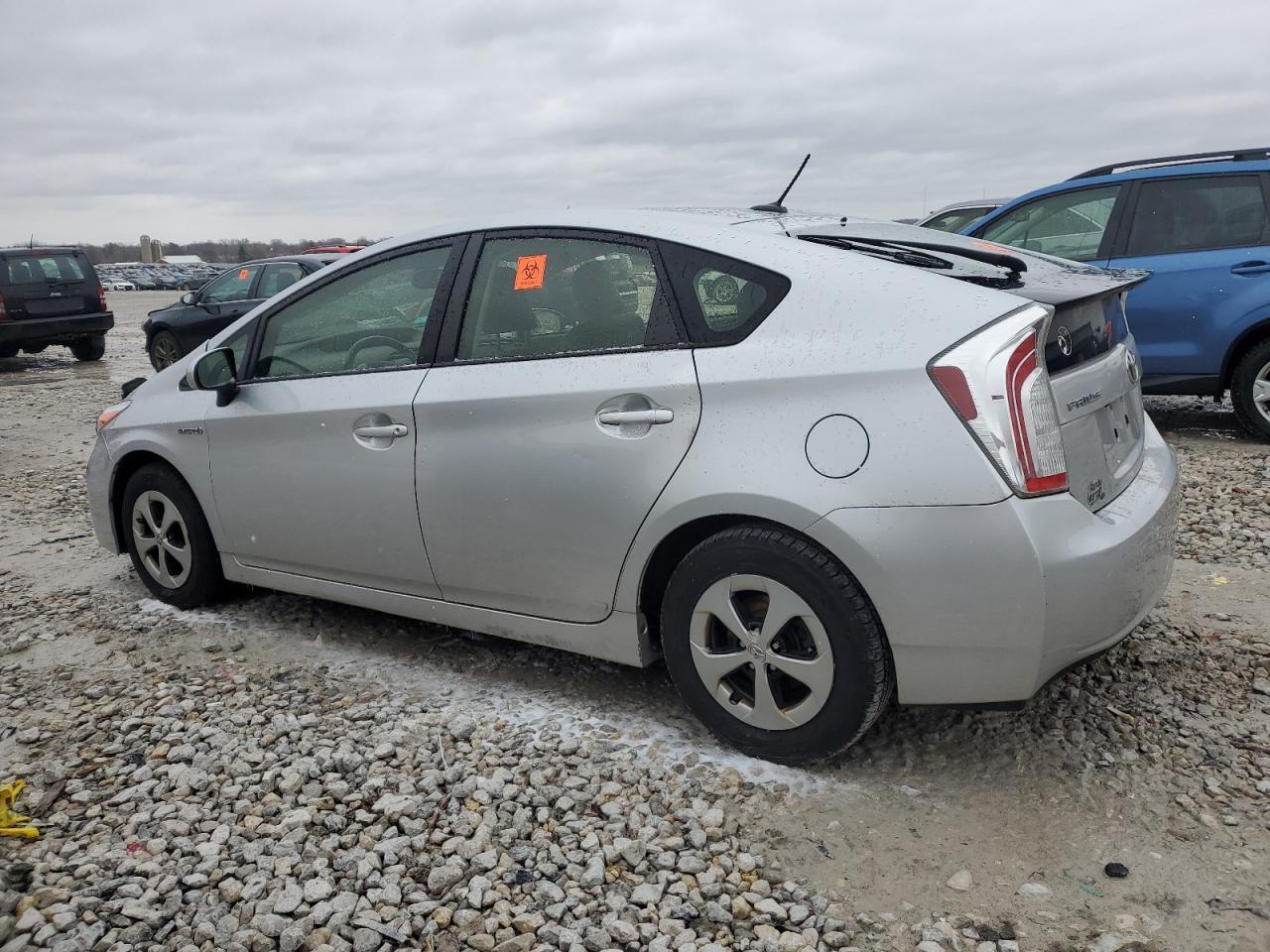 2013 TOYOTA PRIUS - Image 2