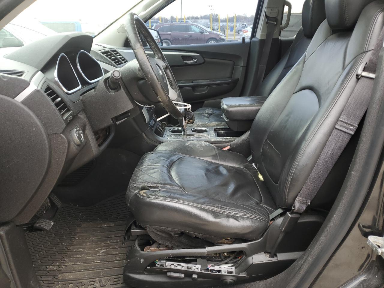 2012 CHEVROLET TRAVERSE L - Image 7