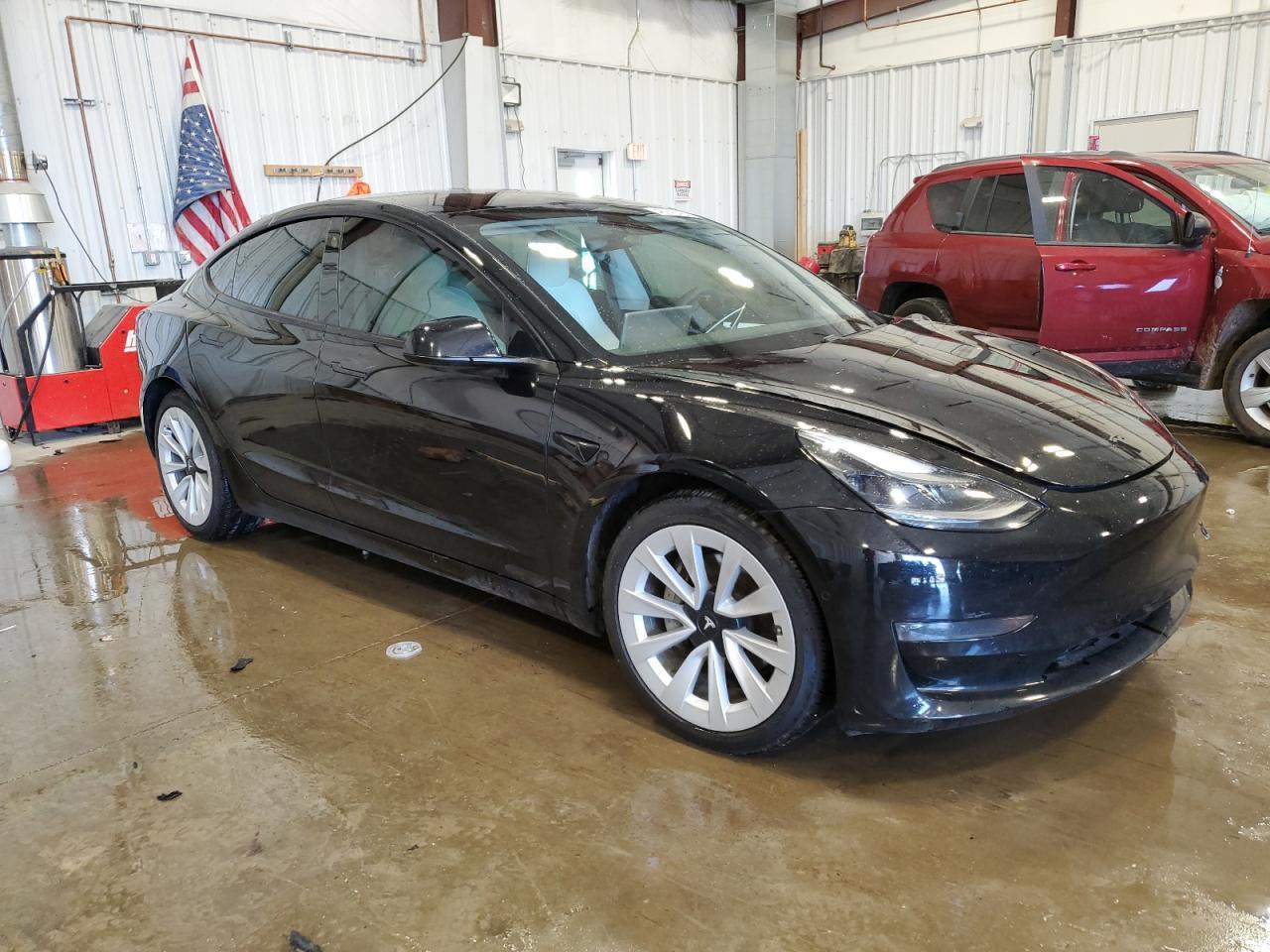 2021 TESLA MODEL 3 - Image 4
