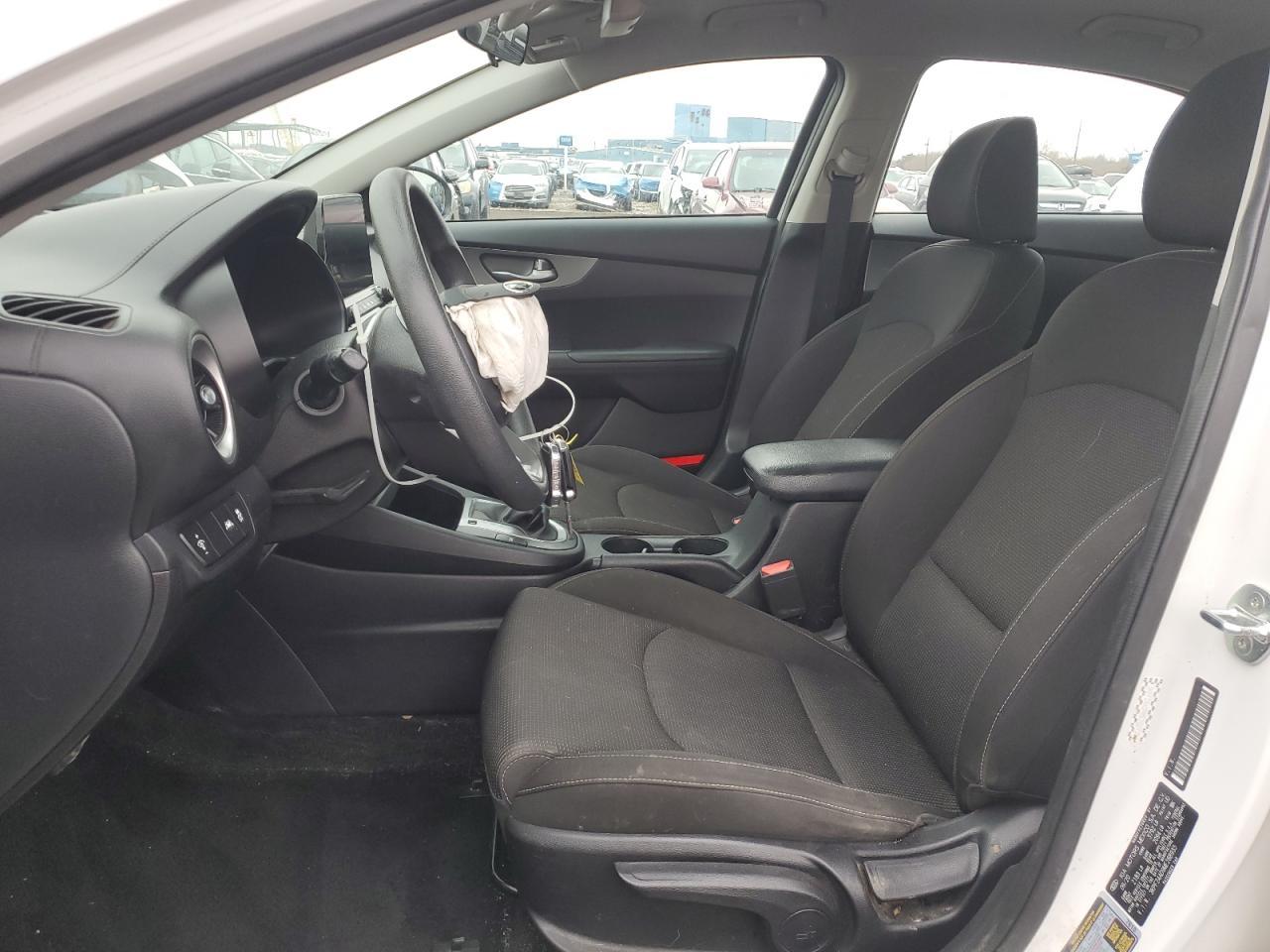 2021 KIA FORTE FE - Фото 7