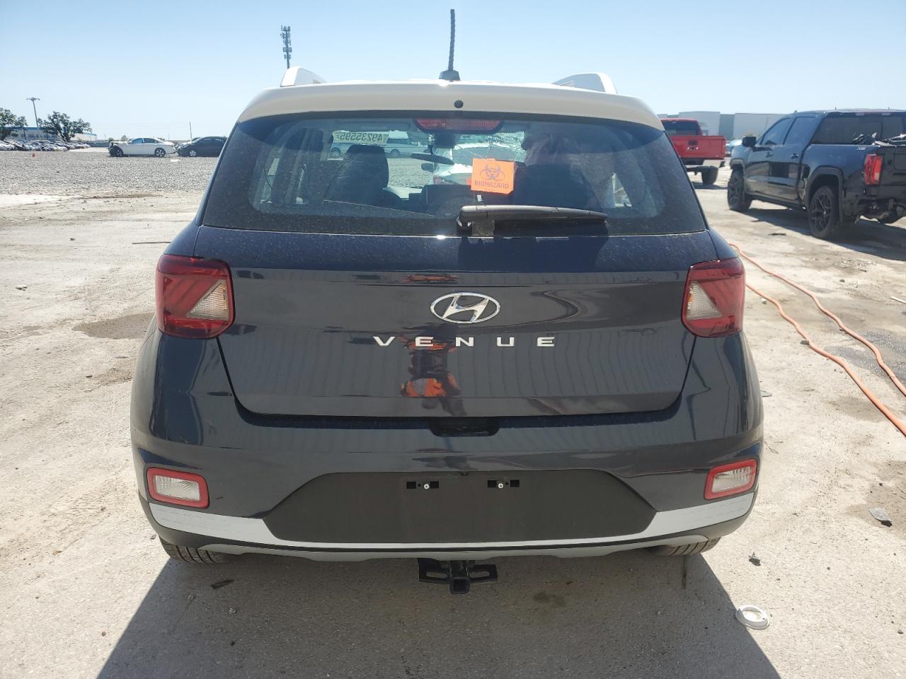 2023 HYUNDAI VENUE SEL - Image 6