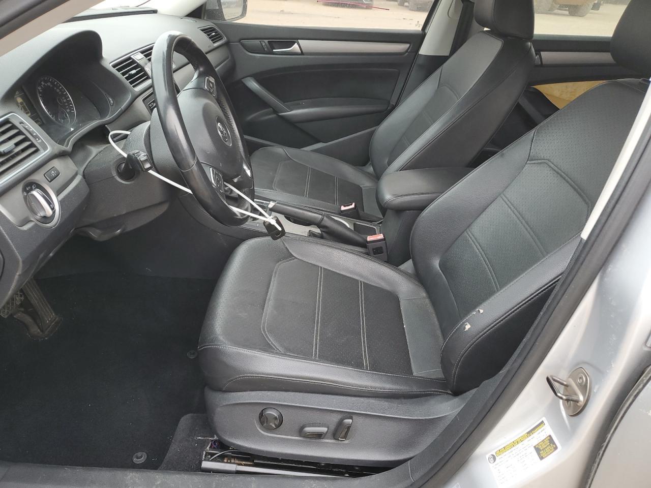 2014 VOLKSWAGEN PASSAT SE - Фото 7