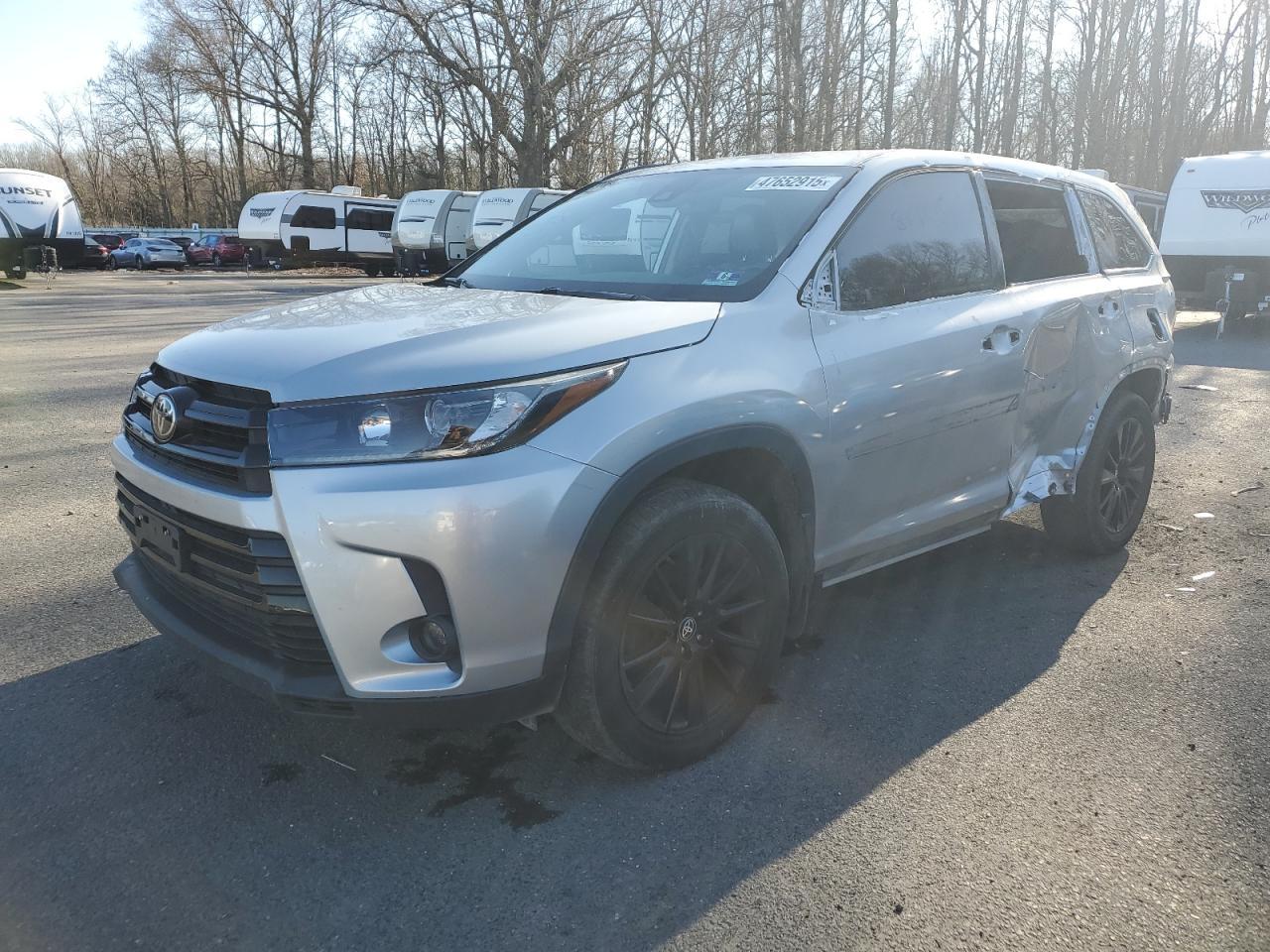2019 TOYOTA HIGHLANDER