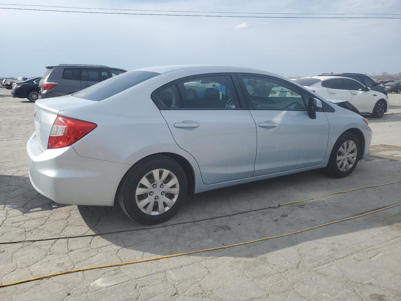 2012 HONDA CIVIC LX - Фото 3