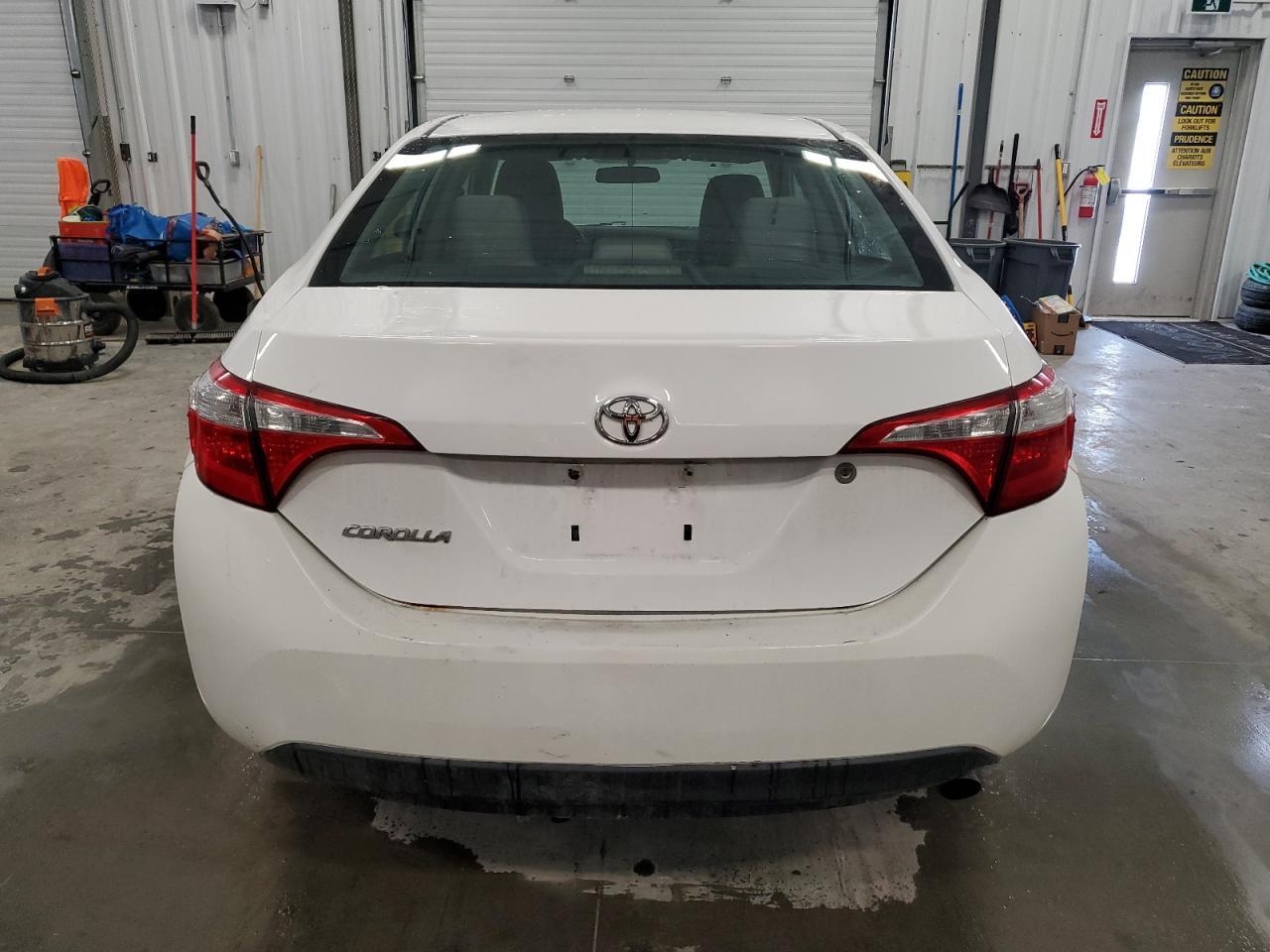2015 TOYOTA COROLLA L - Image 6