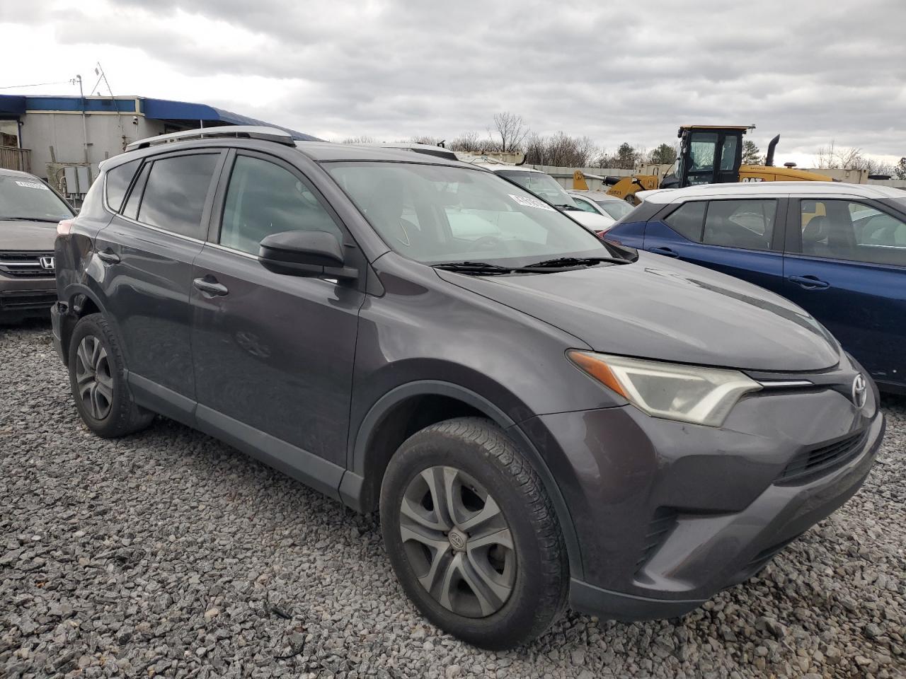 2016 TOYOTA RAV4 LE - Image 4