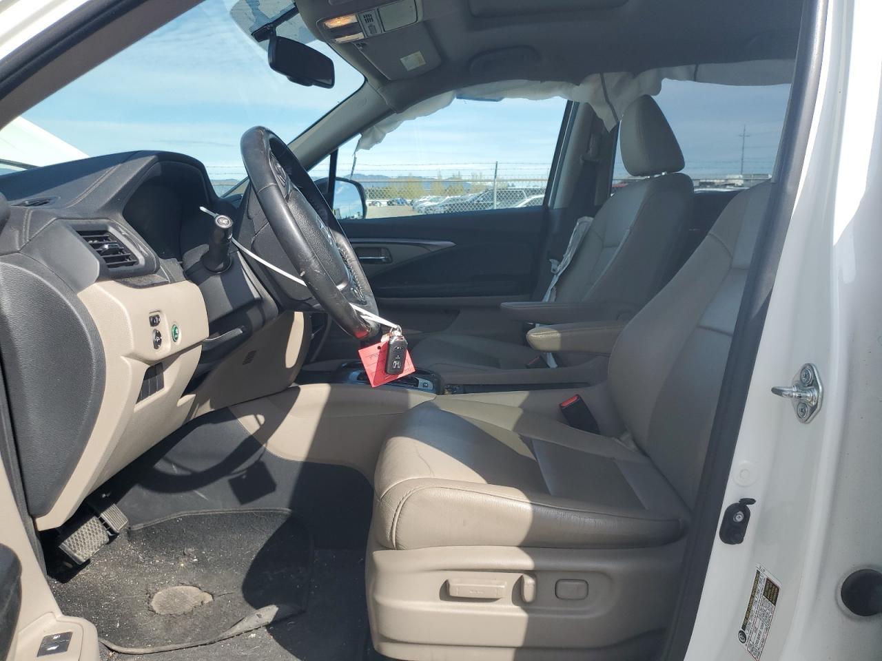 2017 HONDA PILOT EXLN - Image 7