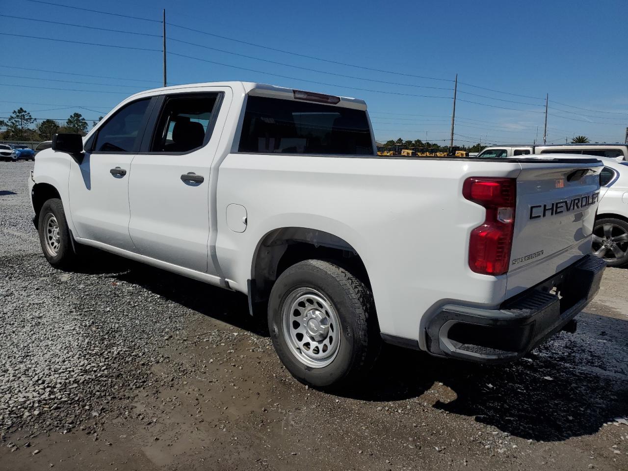 2021 CHEVROLET SILVERADO - Фото 2