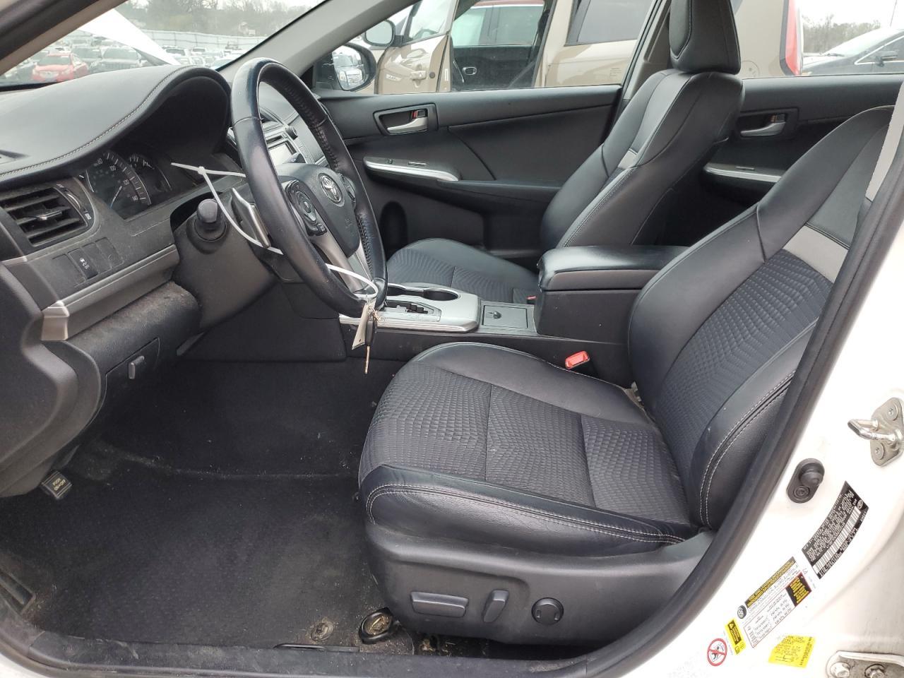 2013 TOYOTA CAMRY L - Фото 7