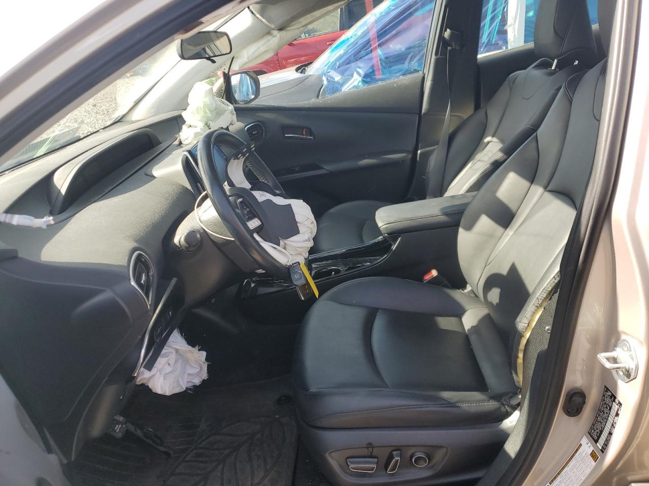 2018 TOYOTA PRIUS PRIM - Image 7