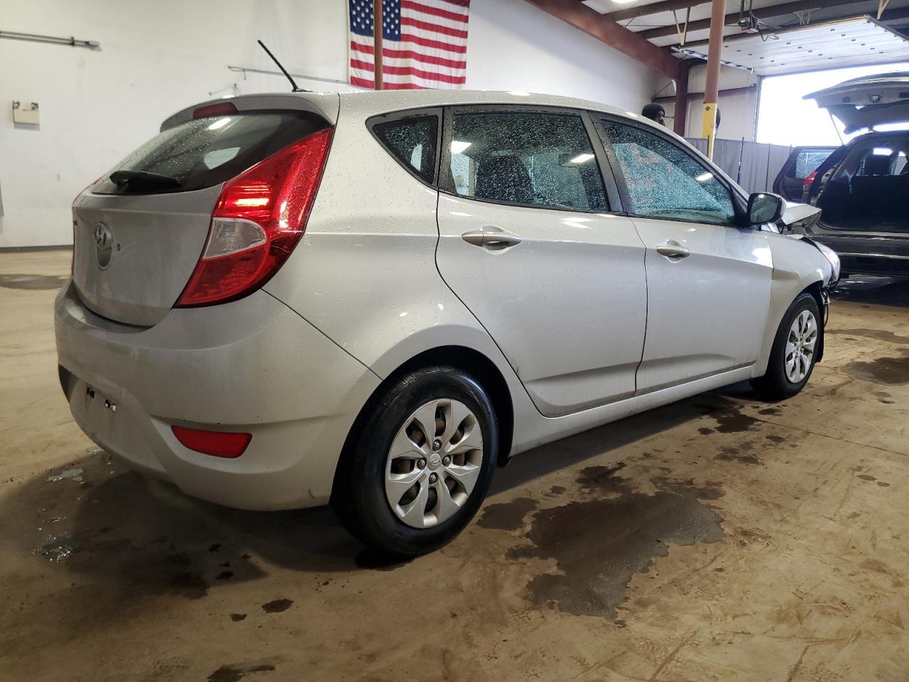 2017 HYUNDAI ACCENT SE - Image 3