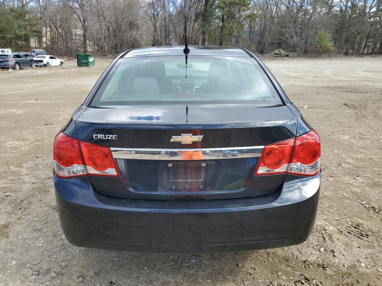 2014 CHEVROLET CRUZE LS - Image 6