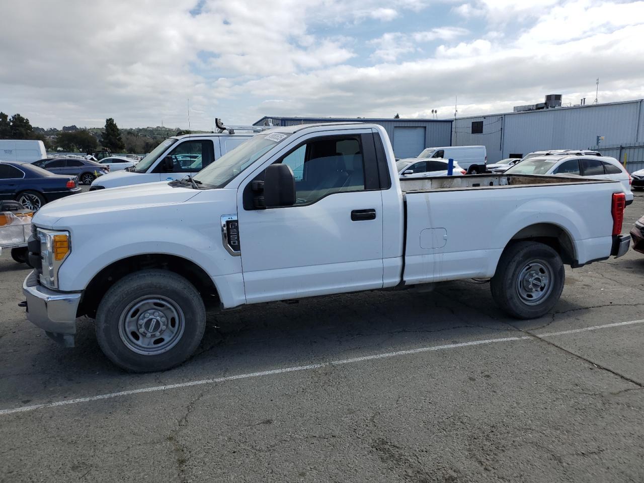 2017 FORD F250 SUPER