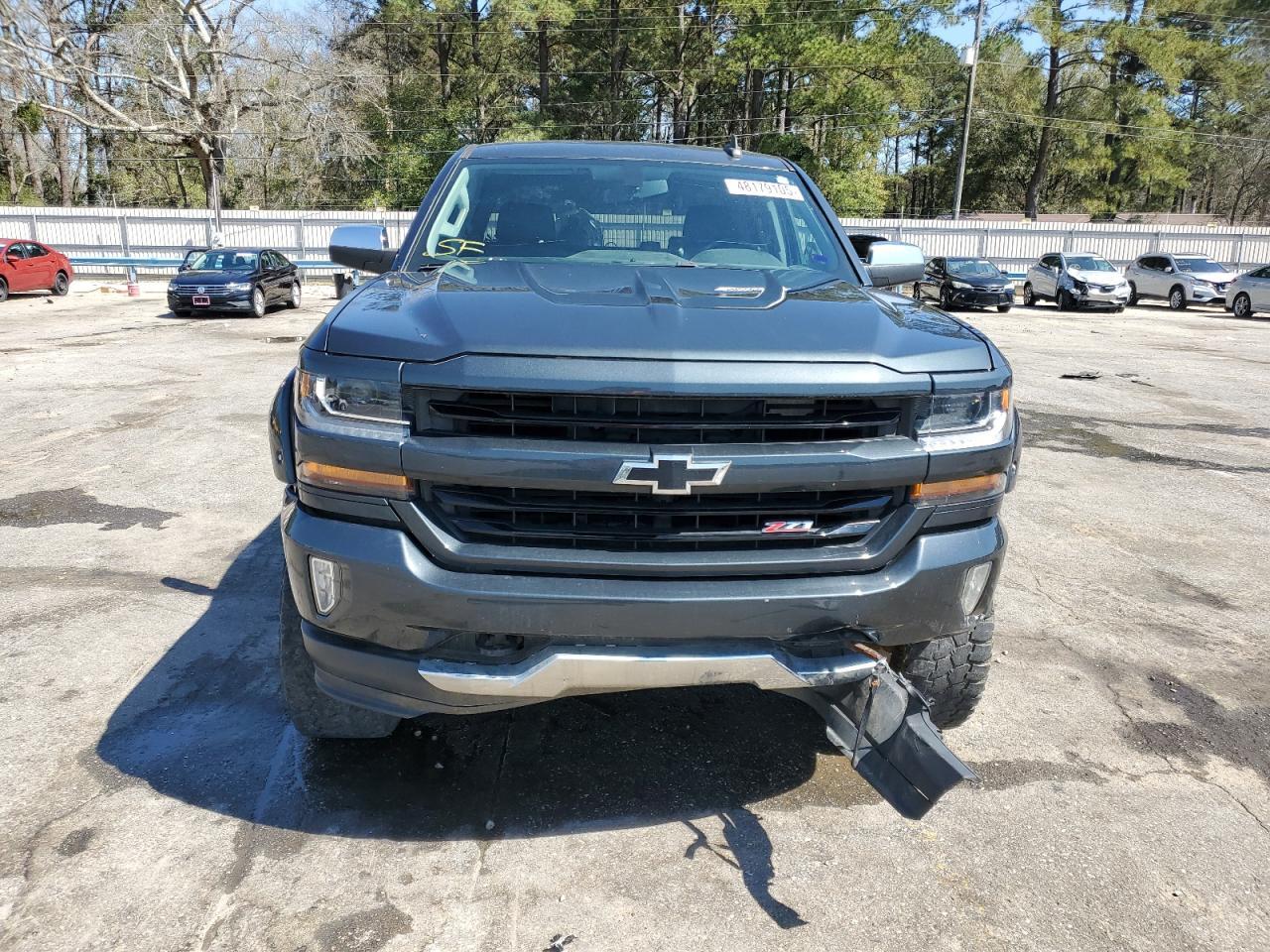 2017 CHEVROLET SILVERADO - Image 5