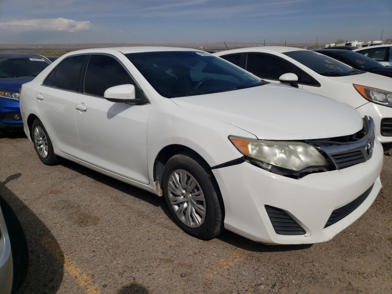 2013 TOYOTA CAMRY L - Фото 4
