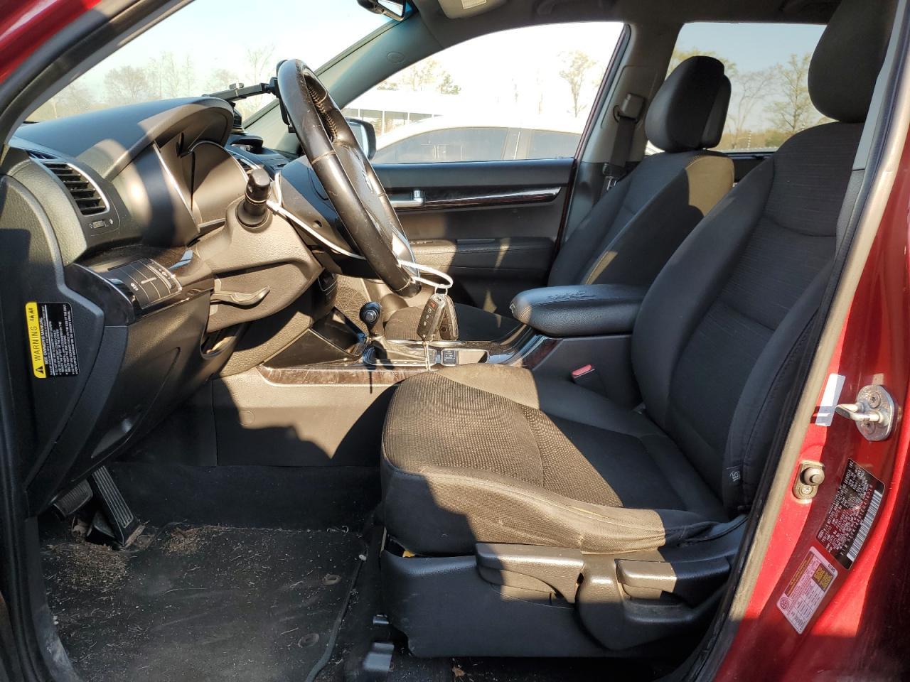 2014 KIA SORENTO LX - Image 7