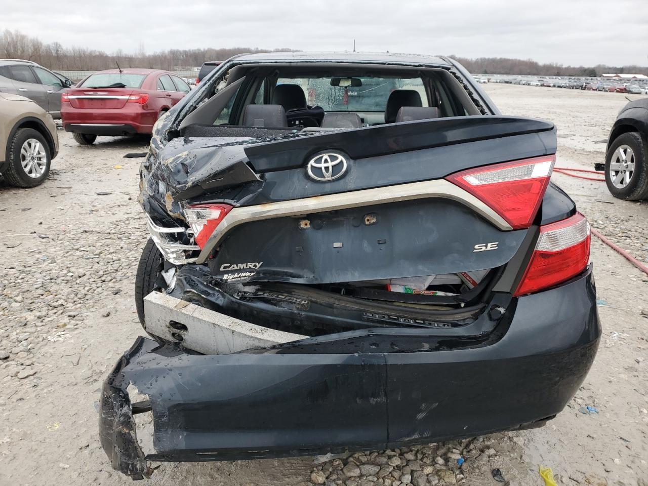 2017 TOYOTA CAMRY LE - Image 6