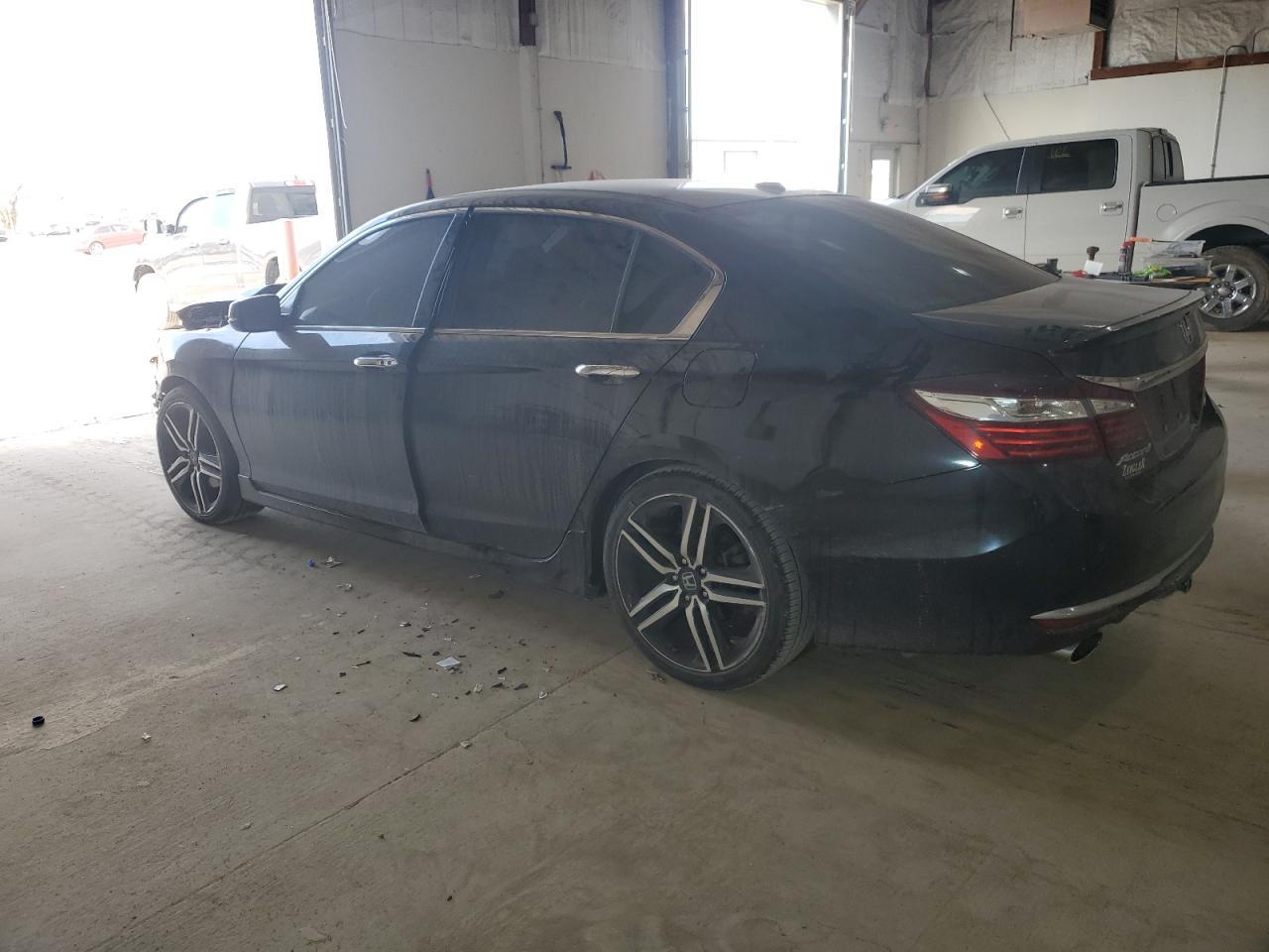 2016 HONDA ACCORD TOU - Image 2