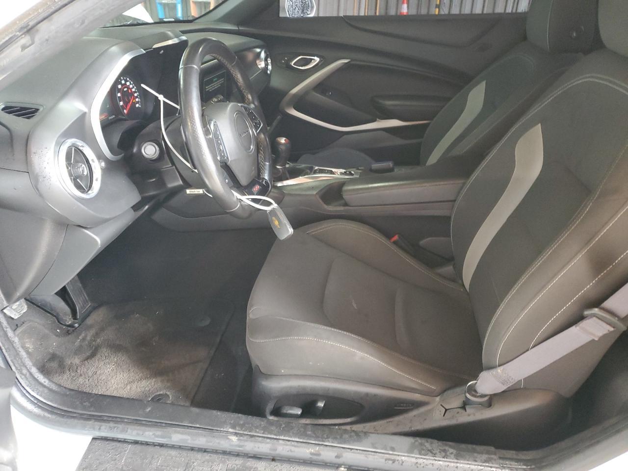 2016 CHEVROLET CAMARO SS - Image 7