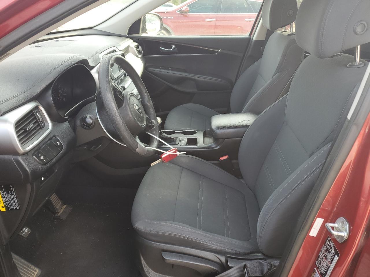 2017 KIA SORENTO LX - Image 7