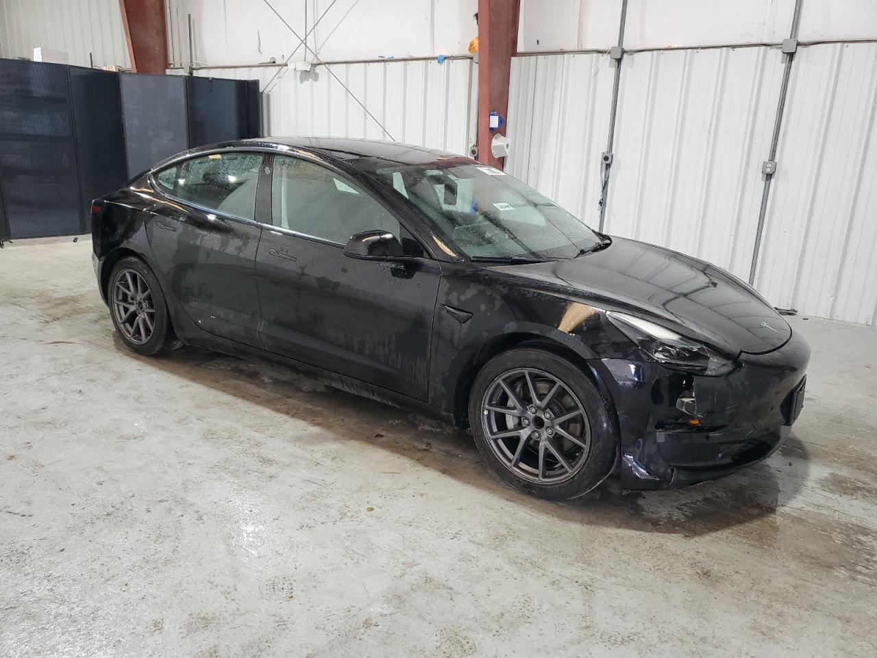 2022 TESLA MODEL 3 - Image 4