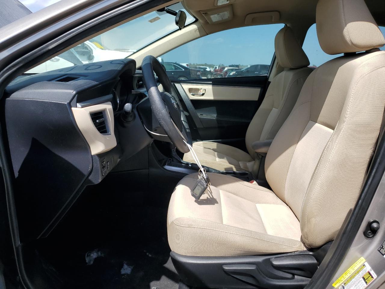 2015 TOYOTA COROLLA L - Фото 7