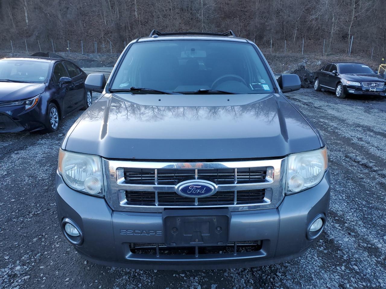 2010 FORD ESCAPE XLT - Фото 5