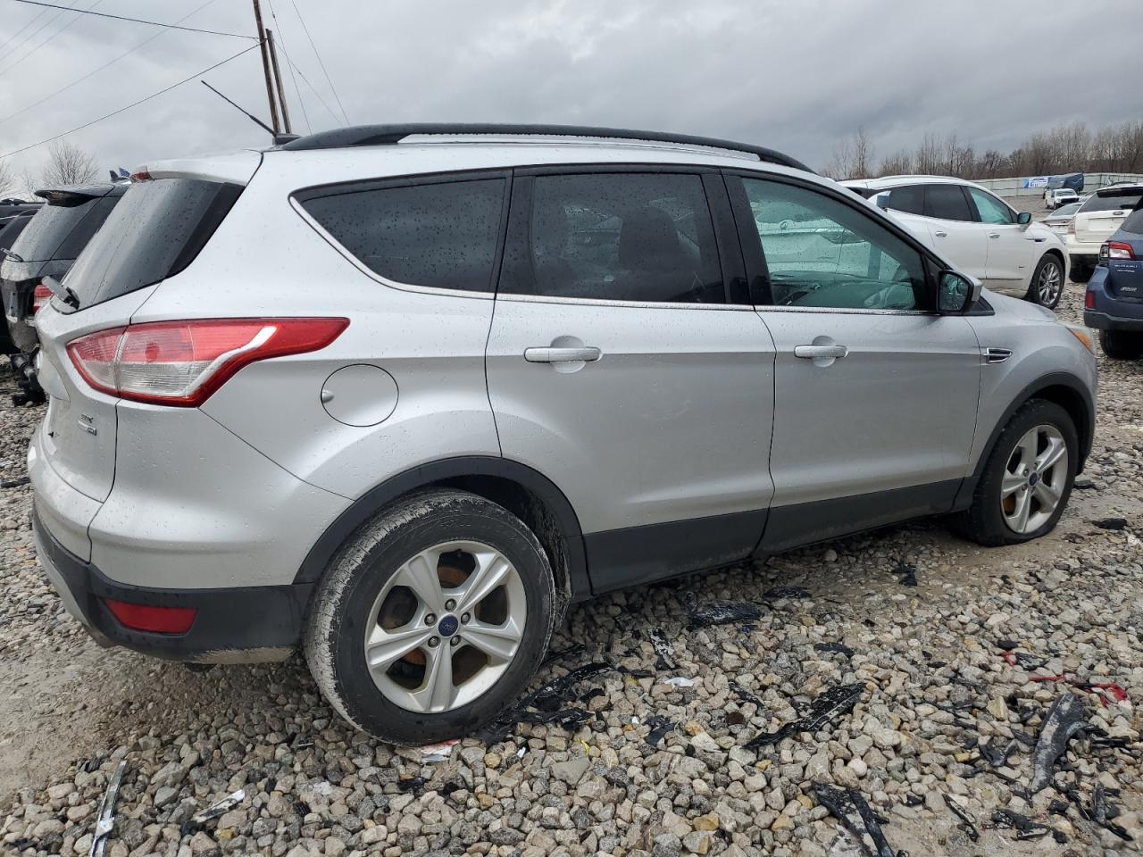 2015 FORD ESCAPE SE - Image 3
