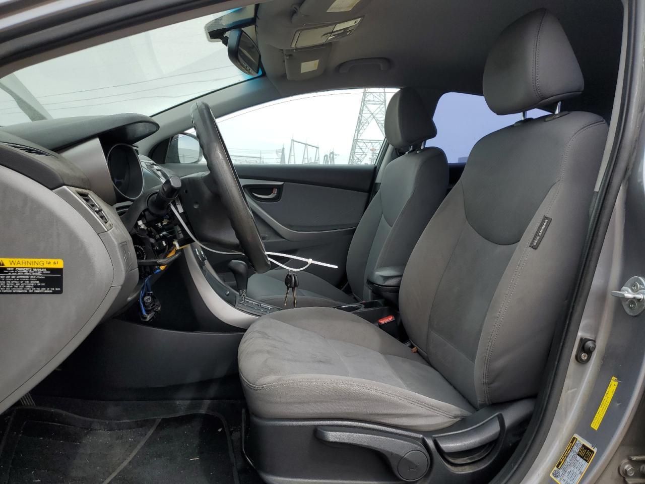 2013 HYUNDAI ELANTRA GL - Image 7