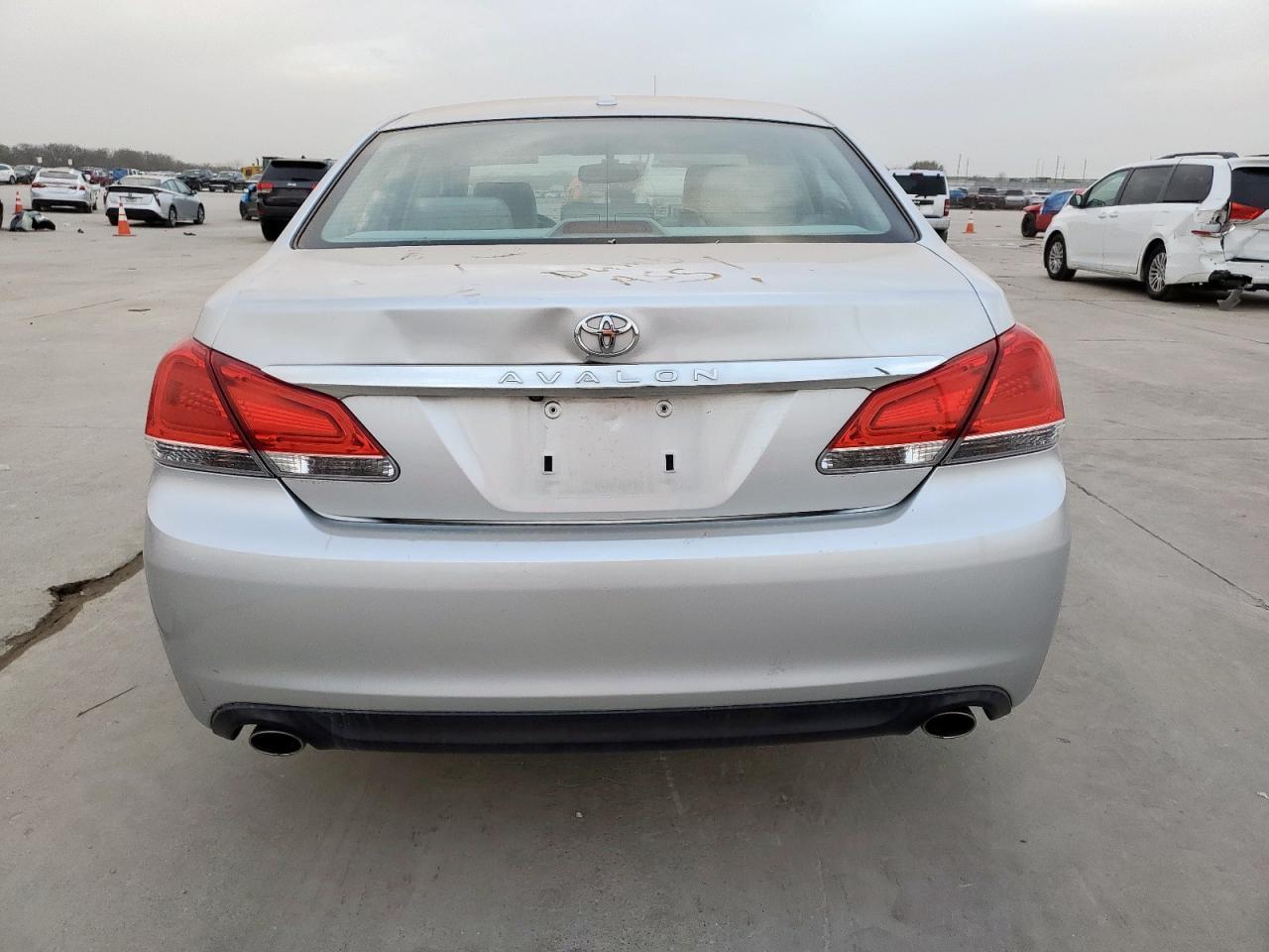 2011 TOYOTA AVALON BAS - Фото 6