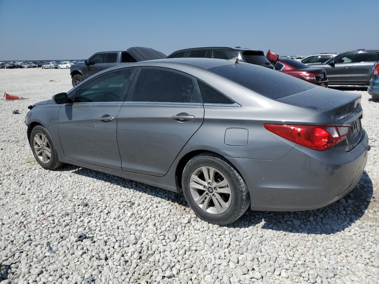 2013 HYUNDAI SONATA GLS - Фото 2