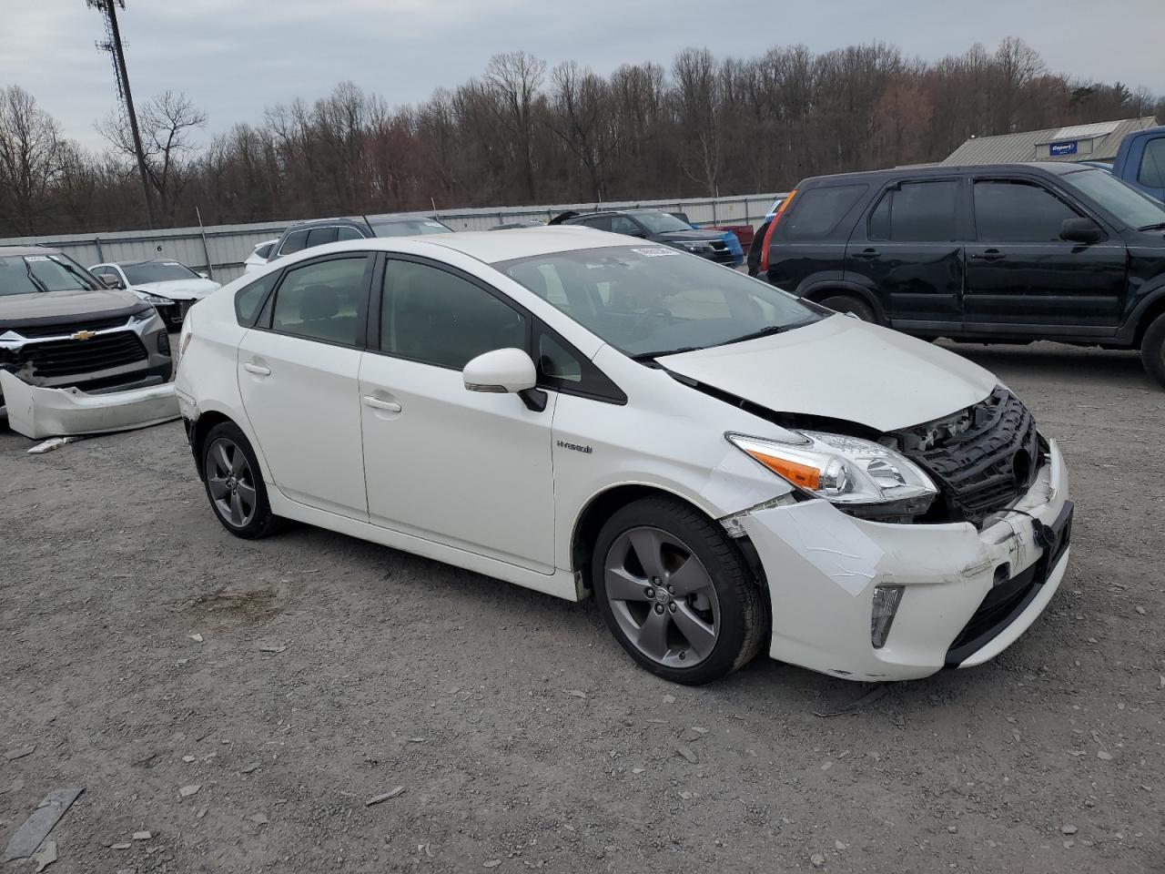 2015 TOYOTA PRIUS - Фото 4
