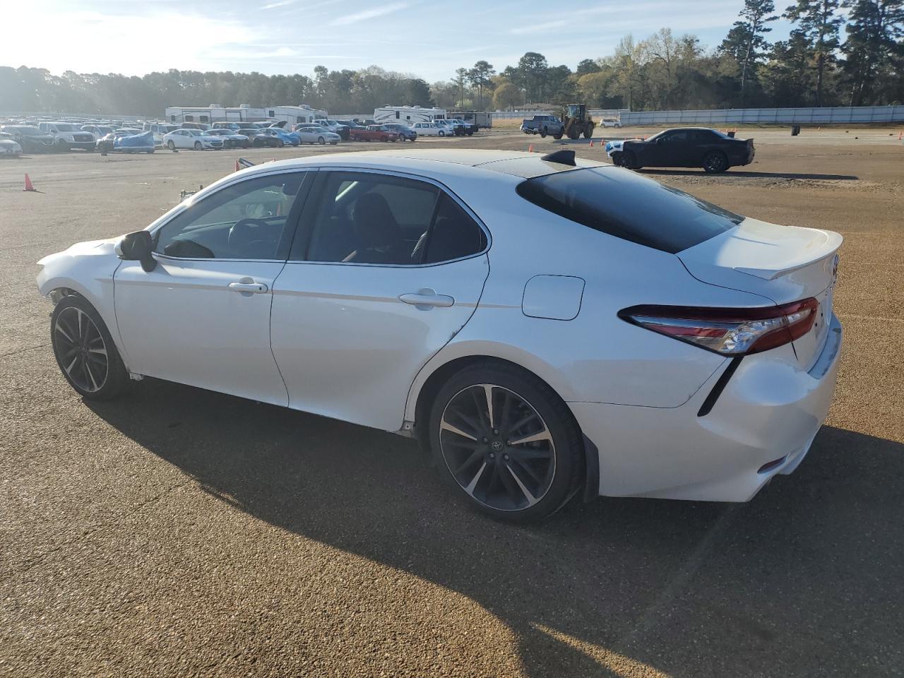 2019 TOYOTA CAMRY XSE - Image 2