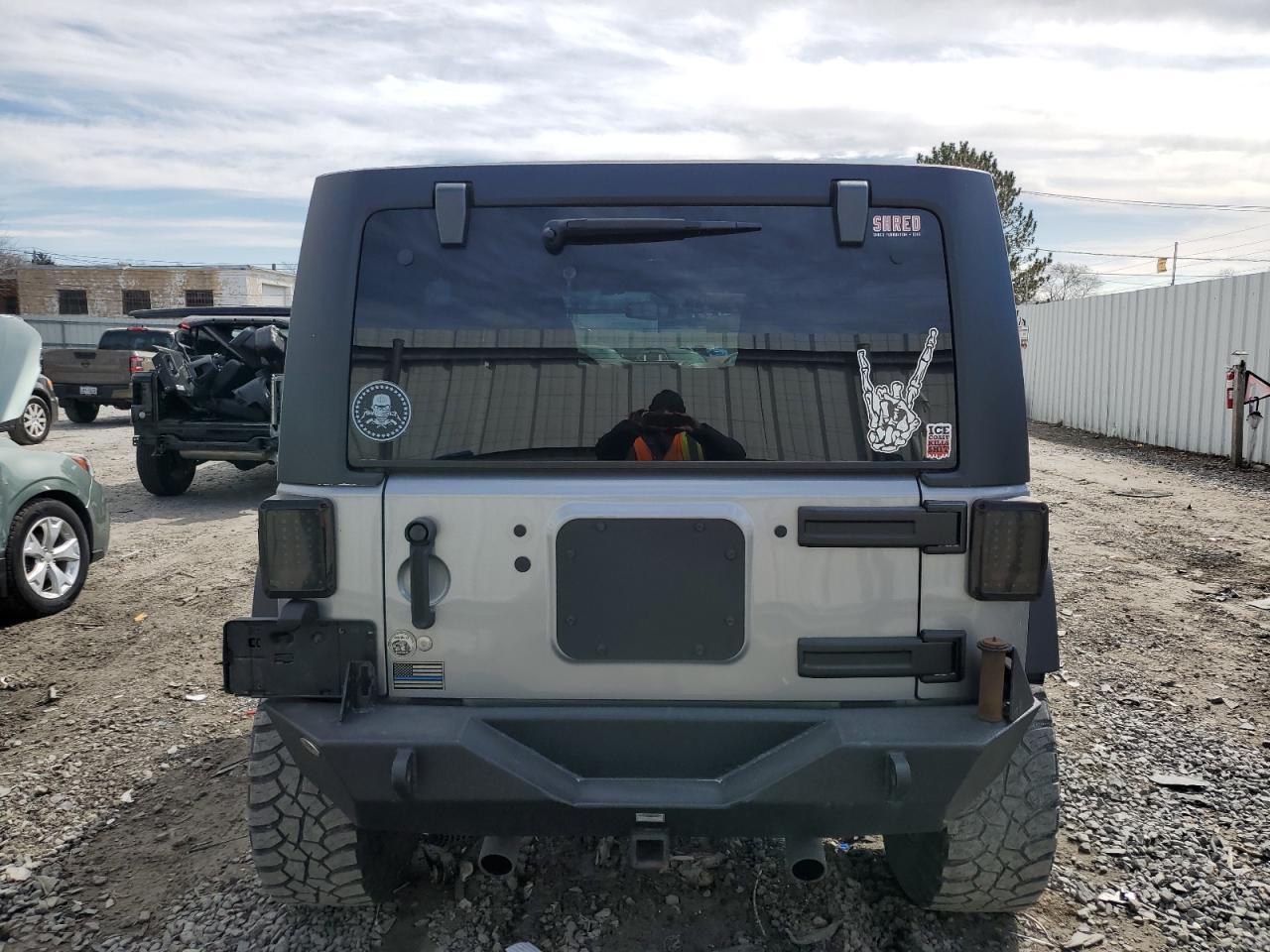 2014 JEEP WRANGLER U - Фото 6