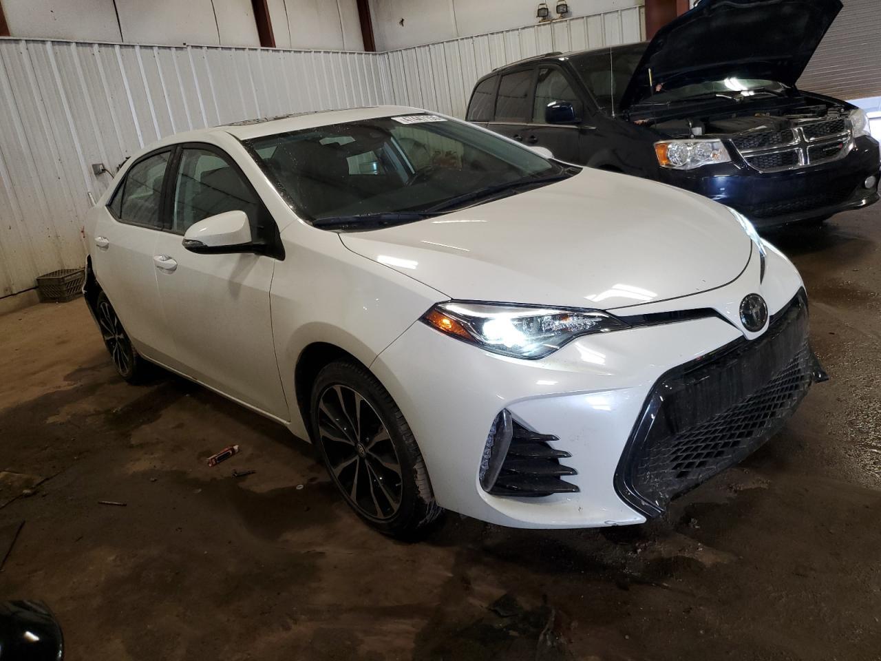 2019 TOYOTA COROLLA L - Image 4