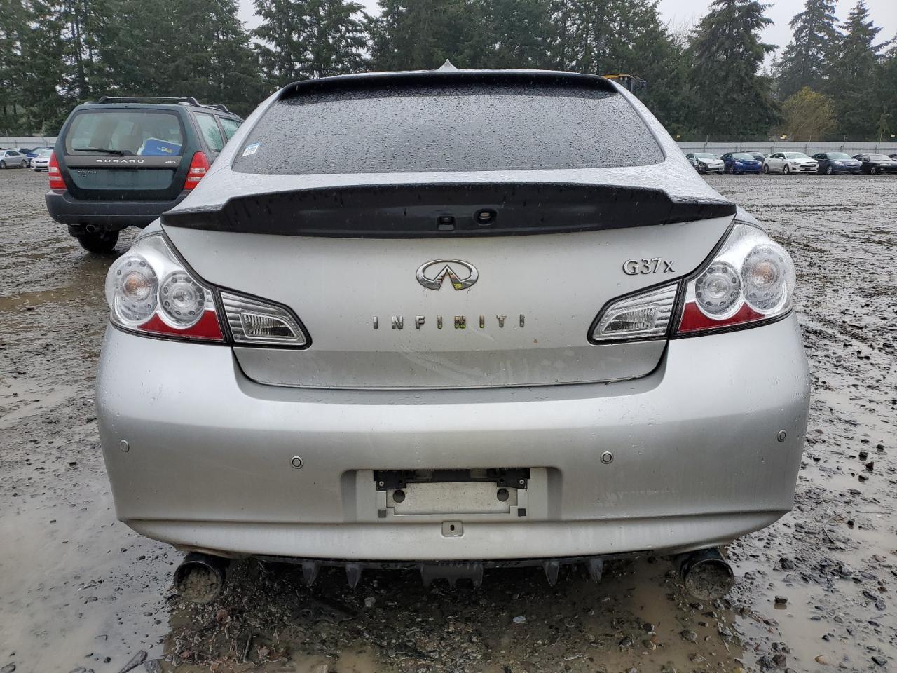 2012 INFINITI G37 - Image 6