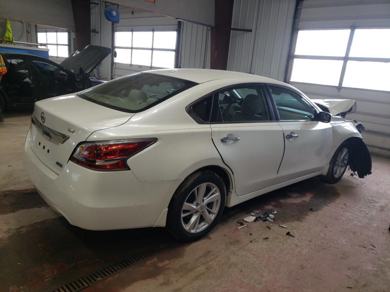 2014 NISSAN ALTIMA 2.5 - Фото 3