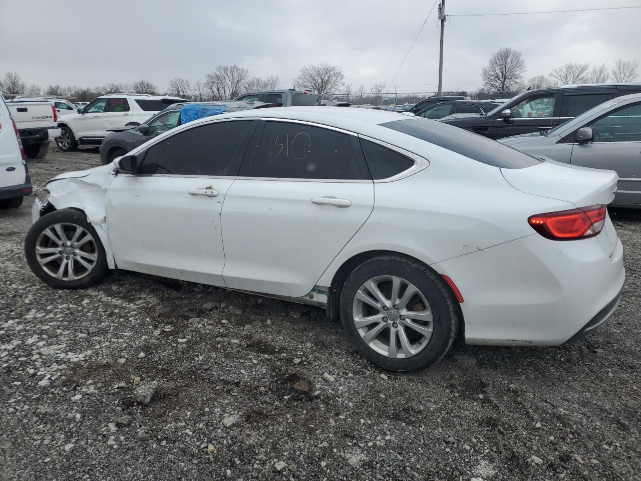 2015 CHRYSLER 200 LIMITE - Image 2