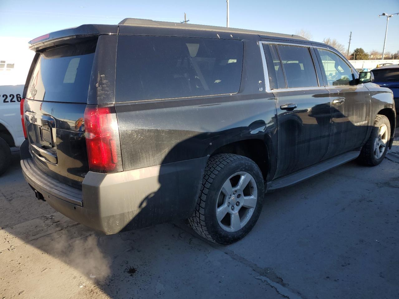 2016 CHEVROLET SUBURBAN K - Фото 3