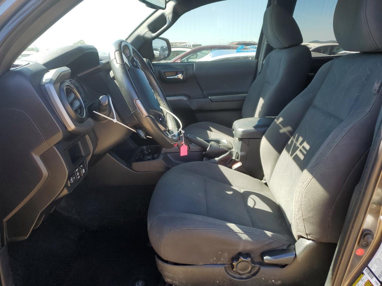 2017 TOYOTA TACOMA DOU - Фото 7