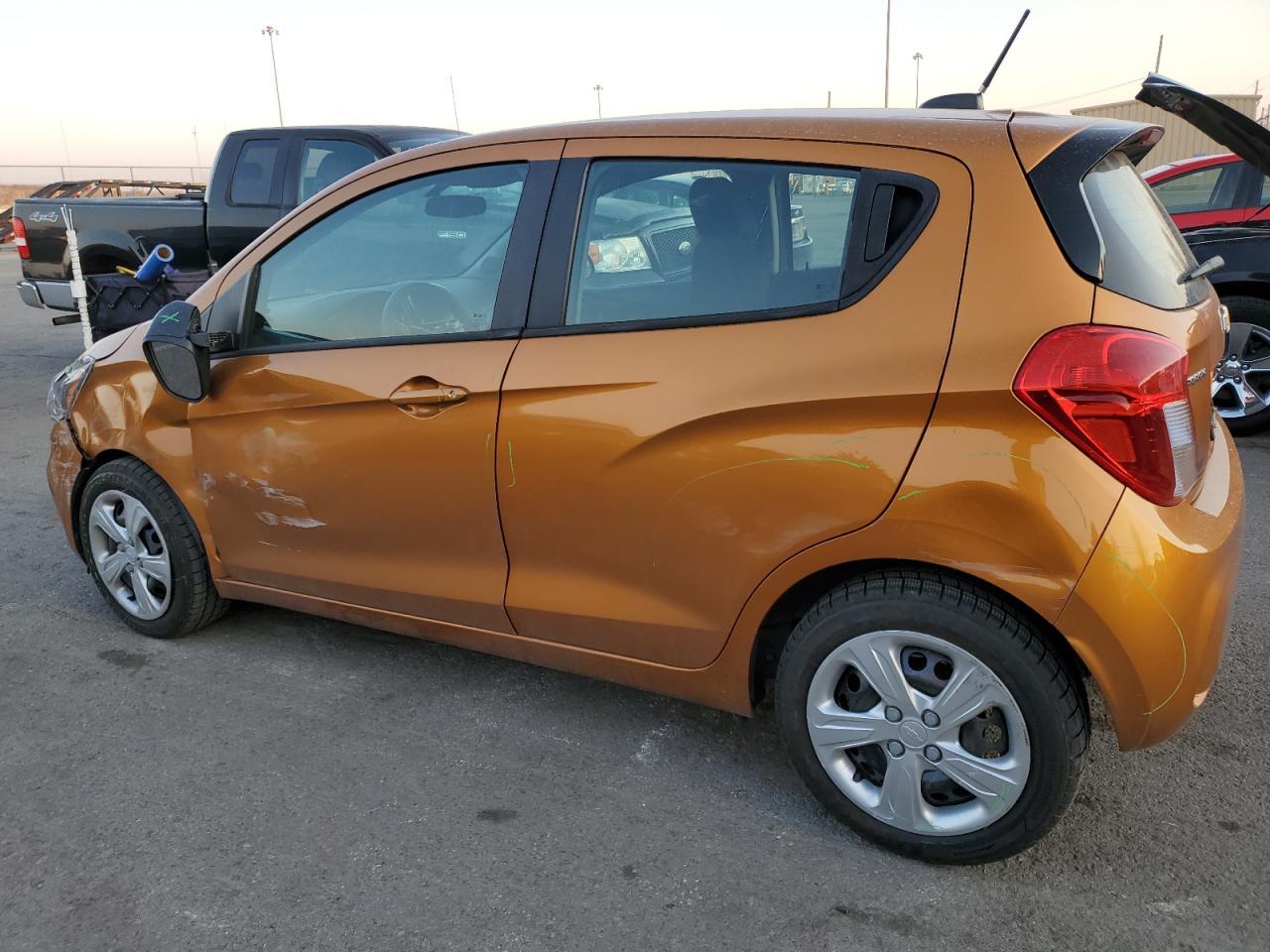 2019 CHEVROLET SPARK LS - Фото 2