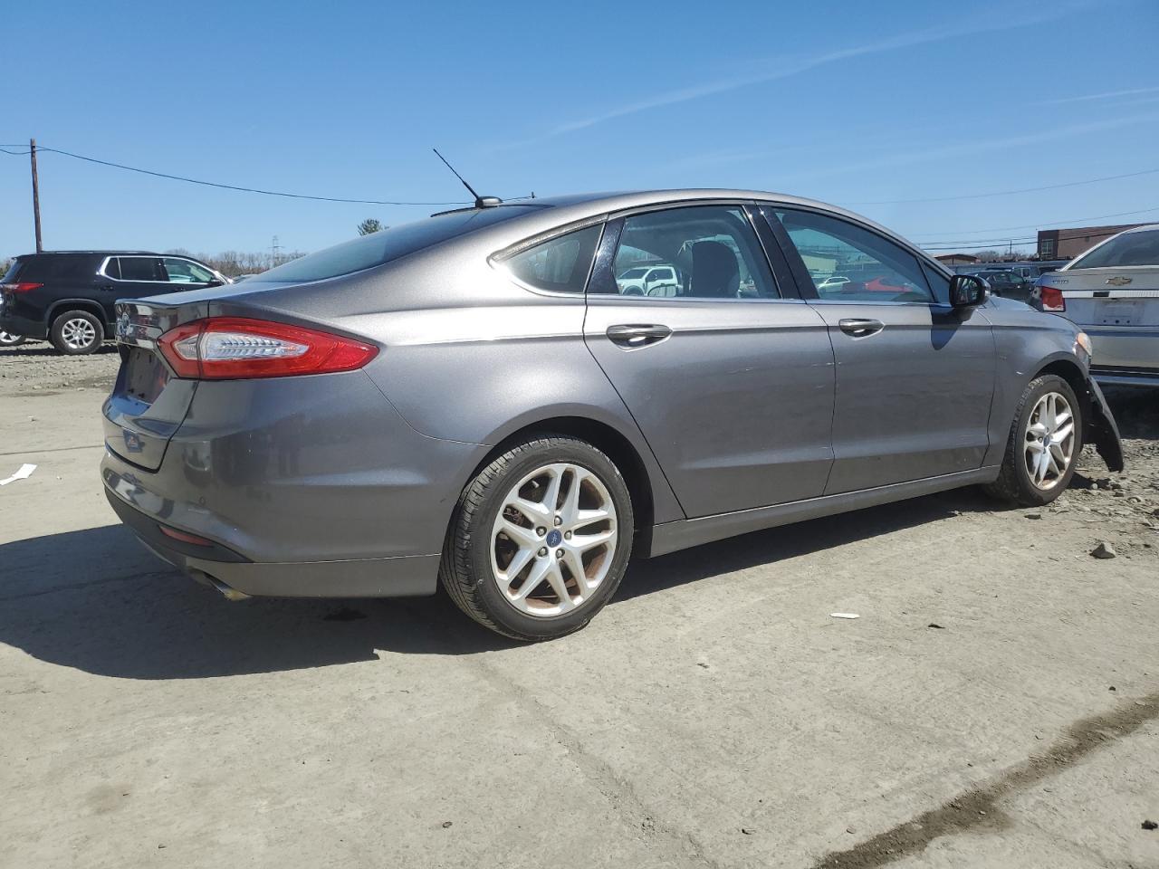2013 FORD FUSION SE - Image 3