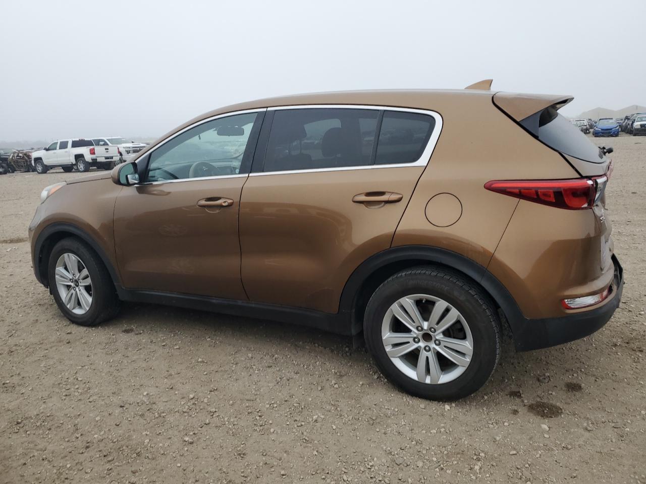 2017 KIA SPORTAGE L - Image 2
